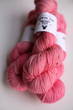 Hibiscus - Made Twist - Ready to Ship